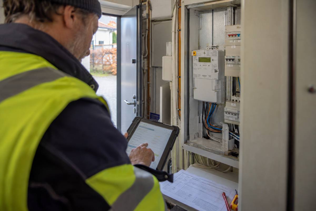 PV-Anlage anmelden: Netzbetreiber und Marktstammdatenregister Schritt für Schritt