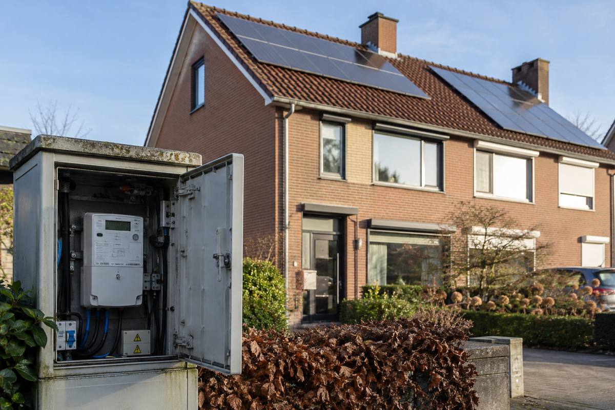 Zonnepanelen in Vlaanderen in 2026: digitale meter, capaciteitstarief en wat ze nog opbrengen