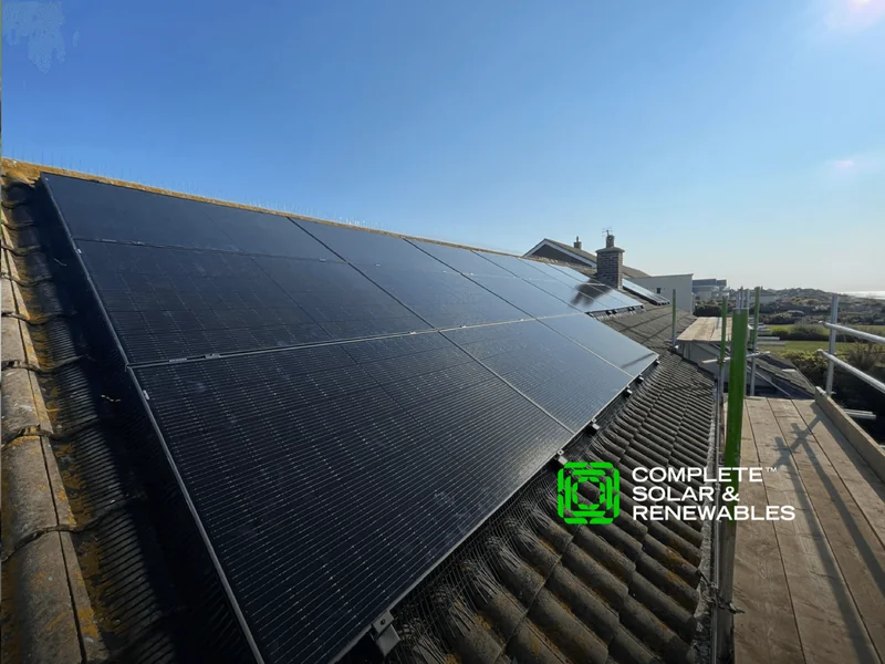 Complete Solar & Renewables logo