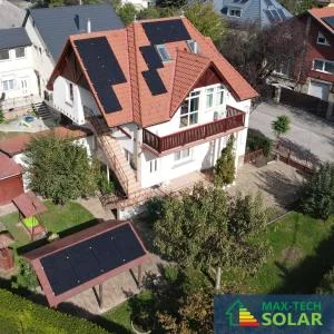 Max-Tech Solar logo